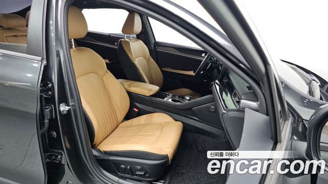 Kia K5 2022 — ფოტო 11/20