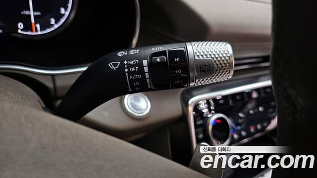 Genesis GV80 2020 — фото 16 из 20