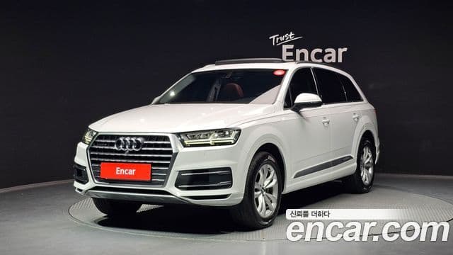 Audi Q7 2019 — Şəkil 1/20
