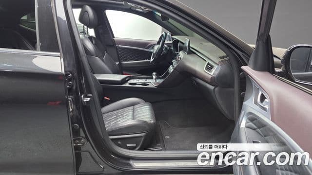 Genesis G70 2018 — ფოტო 20/20