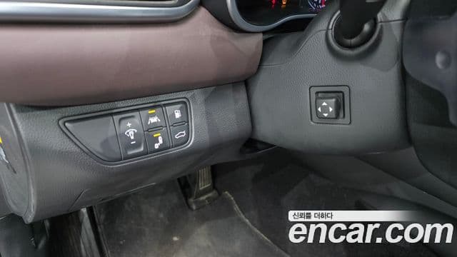 Genesis G70 2018 — ფოტო 2/20