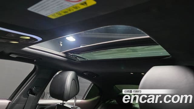 Genesis G70 2018 — ფოტო 10/20