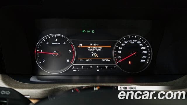 Kia Sorento 2023 — ფოტო 8/20