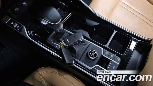 Kia Sorento 2023 — ფოტო 9/20
