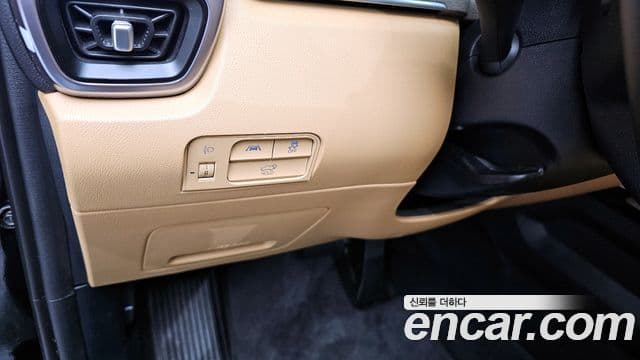 Kia Sorento 2023 — ფოტო 14/20