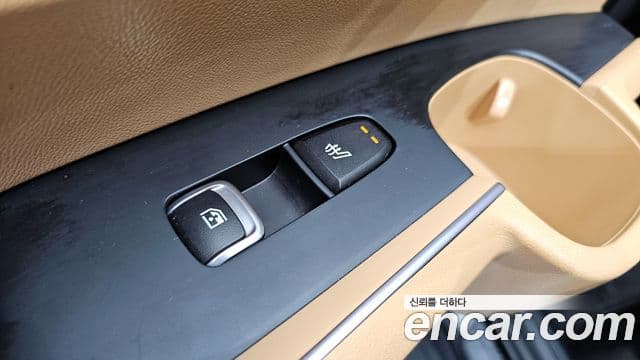 Kia Sorento 2023 — ფოტო 17/20