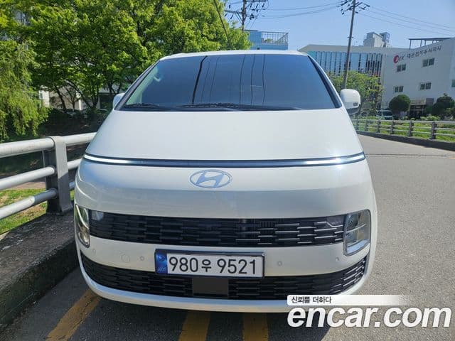 Hyundai Staria 2026 — ფოტო 2/20