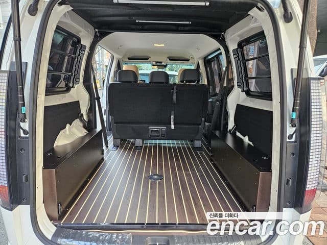 Hyundai Staria 2026 — ფოტო 16/20