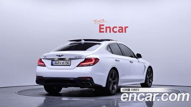 Genesis G70 2020 — ფოტო 2/20
