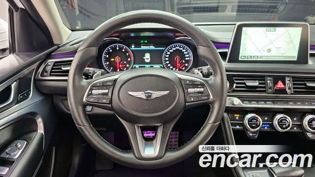 Genesis G70 2020 — ფოტო 13/20