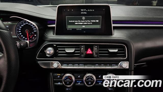 Genesis G70 2020 — ფოტო 14/20