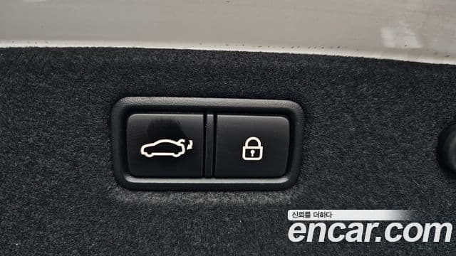 Genesis G70 2020 — ფოტო 20/20