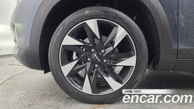 Kia Seltos 2022 — Şəkil 5/20