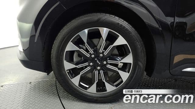 Kia Carnival 2023 — Şəkil 5/20