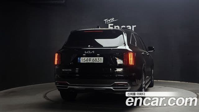 Kia Sorento 2023 — Şəkil 4/20