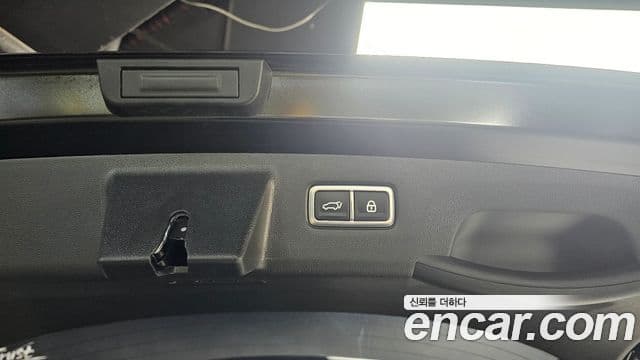 Kia Sorento 2023 — Şəkil 20/20