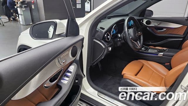 Mercedes-Benz GLC-Class 2021 — Фото 10/20