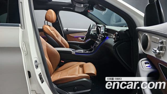 Mercedes-Benz GLC-Class 2021 — Фото 11/20