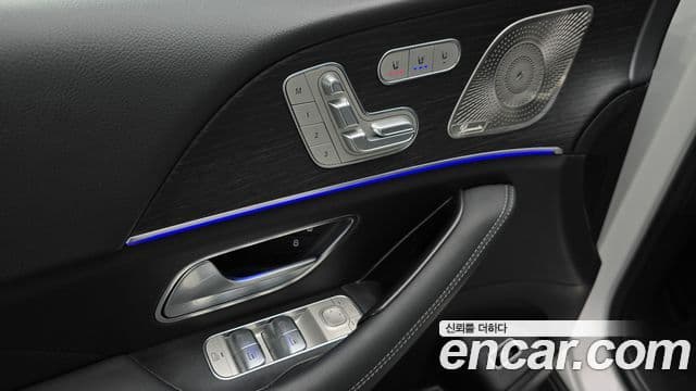 Mercedes-Benz GLE-Class 2024 — Şəkil 17/20