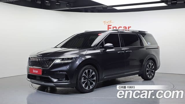 Kia Carnival 2021 — Фото 1/20