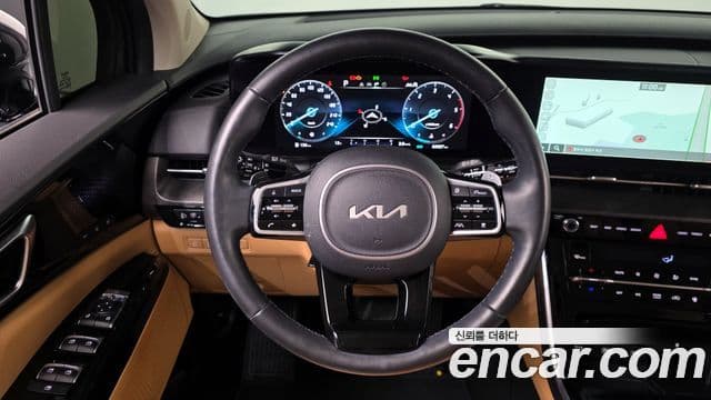 Kia Carnival 2021 — Фото 15/20