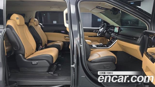 Kia Carnival 2021 — Фото 20/20