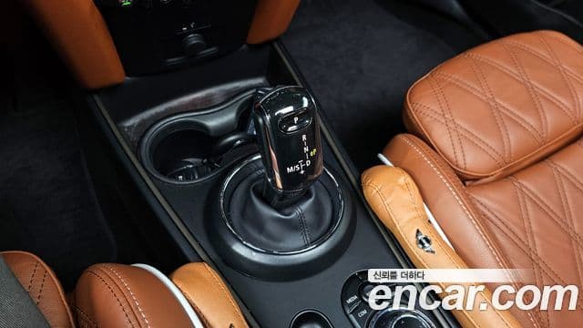 Mini Cooper S Countryman 2022 — ფოტო 16/20