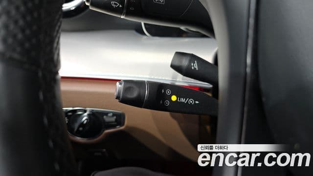Mercedes-Benz E-Class 2018 — Şəkil 20/20