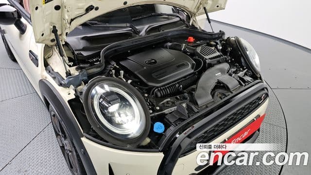 Mini Cooper S Convertible 2022 — ფოტო 6/20