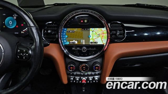 Mini Cooper S Convertible 2022 — ფოტო 14/20