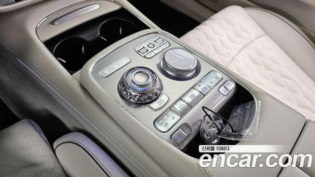 Genesis G90 2024 — ფოტო 7/20