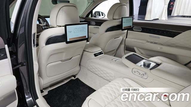 Genesis G90 2024 — ფოტო 18/20