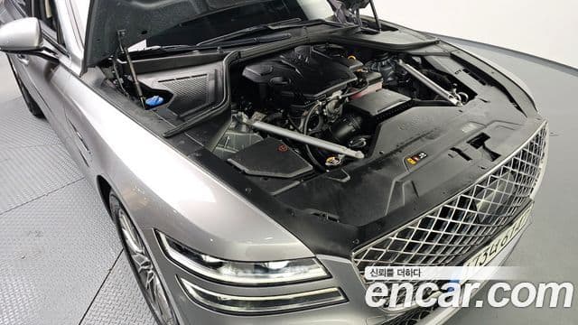 Genesis Electrified G80 2021 — ფოტო 6/20