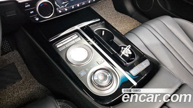 Genesis Electrified G80 2021 — ფოტო 9/20