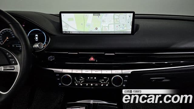 Genesis Electrified G80 2021 — ფოტო 14/20