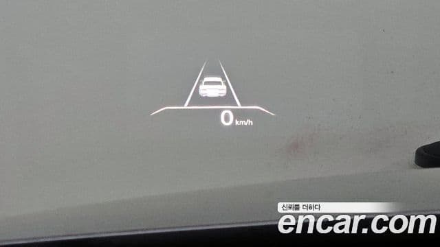 Genesis Electrified G80 2021 — ფოტო 17/20