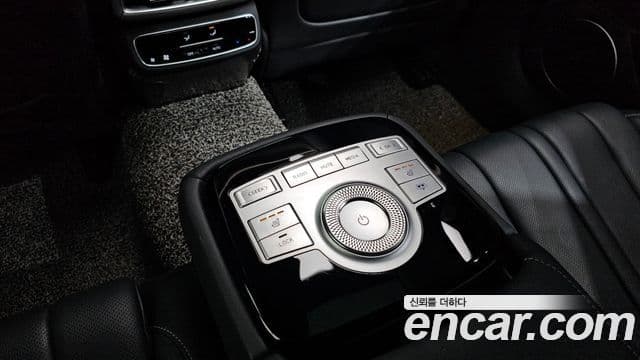 Genesis Electrified G80 2021 — ფოტო 19/20