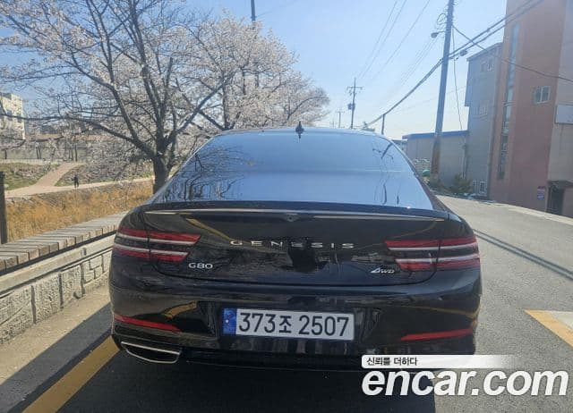 Genesis Electrified G80 2022 — ფოტო 3/16