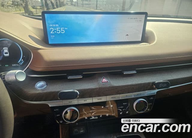 Genesis Electrified G80 2022 — ფოტო 6/16
