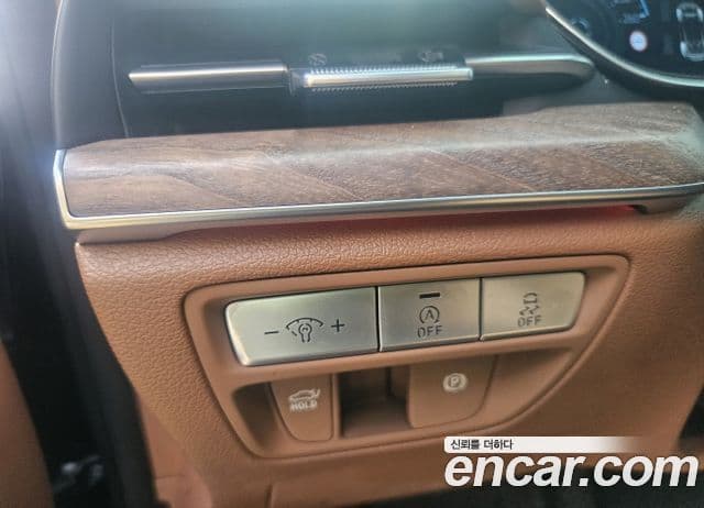 Genesis Electrified G80 2022 — ფოტო 8/16