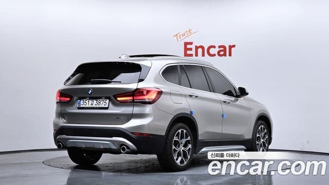 BMW X1 2020 — Şəkil 1/20