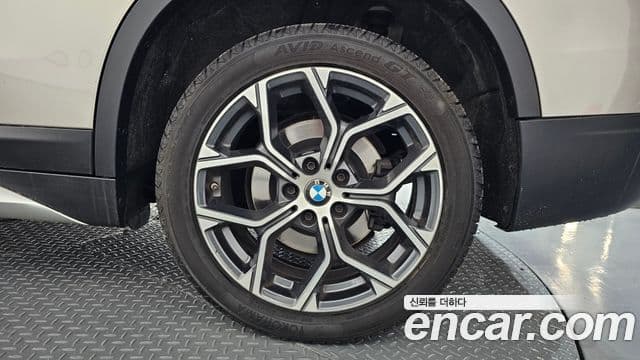 BMW X1 2020 — Şəkil 4/20