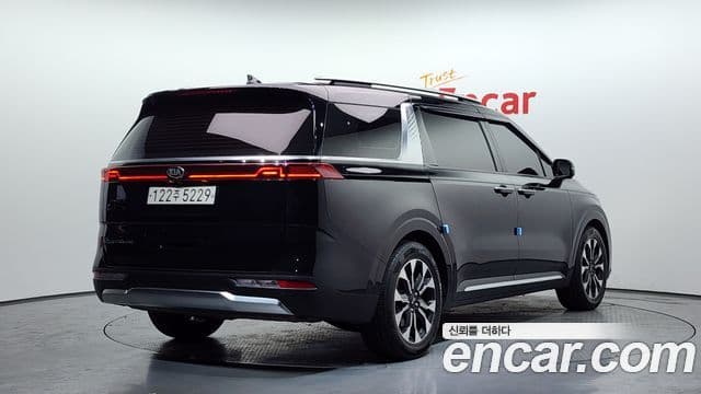 Kia Carnival 2021 — Şəkil 2/20