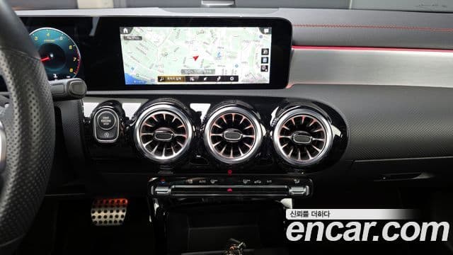 Mercedes-Benz CLA-Class 2022 — Şəkil 19/20
