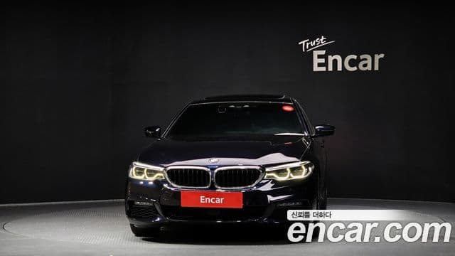 BMW 5 Series 2019 — ფოტო 3/20