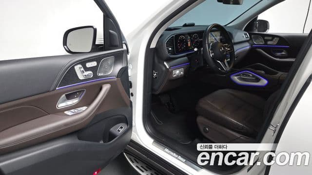 Mercedes-Benz GLE-Class 2023 — Şəkil 11/20