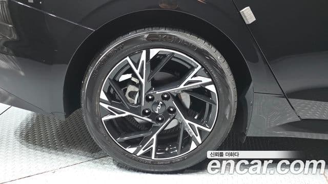 Kia K5 2024 — ფოტო 5/20