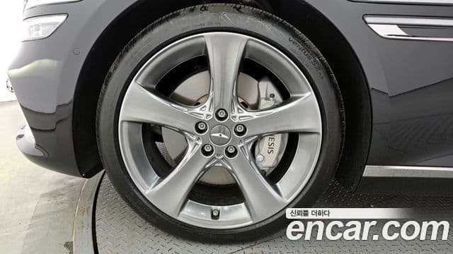 Genesis Electrified G80 2022 — Şəkil 5/20