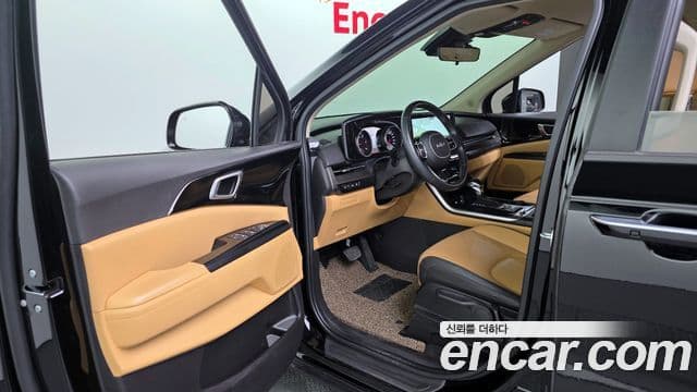 Kia Carnival 2022 — Фото 11/20