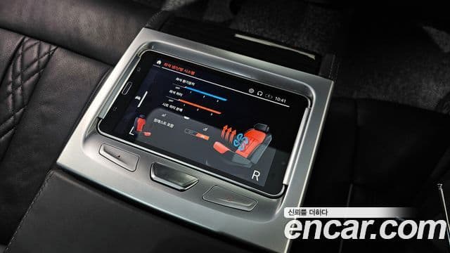 BMW 7 Series 2019 — ფოტო 16/20